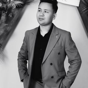 小心🐤戳进老师🍑里面动漫
